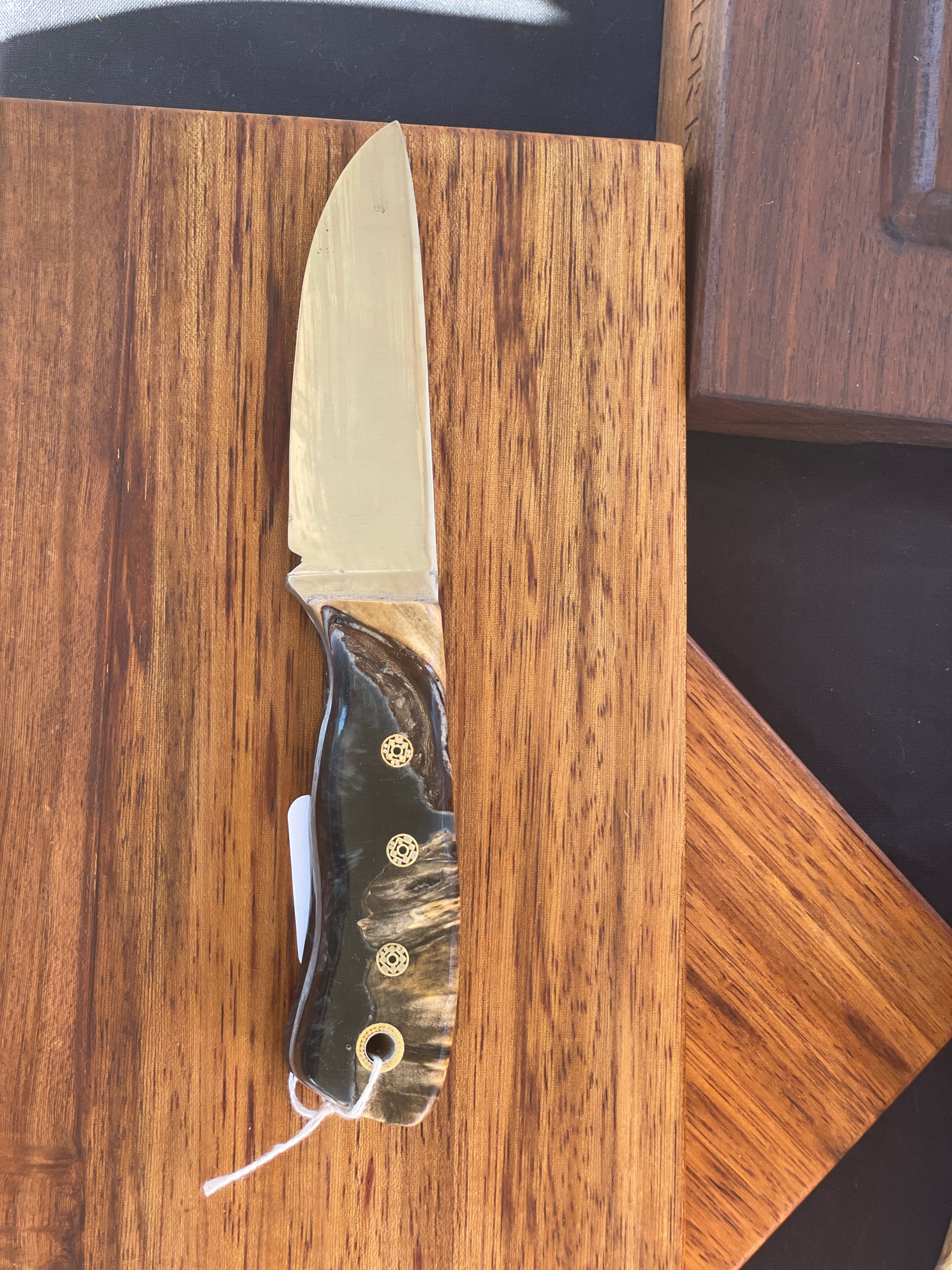 Buckeye high carbon steel hunting knife